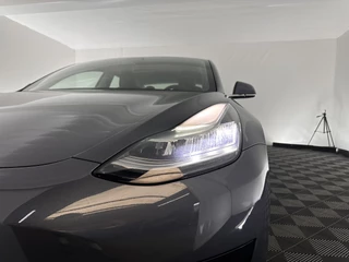 Tesla Model 3 (INCL.BTW) Aut. *PANO | AUTO-PILOT | NAPPA-LEATHER | KEYLESS | FULL-LED | MEMORY-PACK | SURROUND-VIEW | DAB | CARPLAY | DIGI-COCKPIT | LANE-ASSIST | COMFORT-SEATS | 18