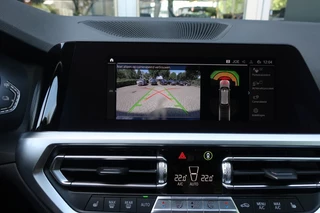 BMW 3 Serie BMW 3 Serie 330E Navi, Clima, Apple Carplay/ Android Auto, etc. - afbeelding nr 28