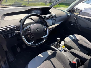 Citroën Grand C4 Picasso Citroën Grand C4 Picasso 1.2 Zwart 2016 7-Persoons Trekhaak - afbeelding nr 11