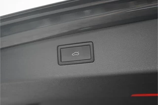 Volkswagen Tiguan Volkswagen Tiguan 1.5 eHybrid R-Line HUD Leder 360° Stoelmassage - afbeelding nr 14