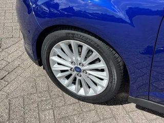 Ford C-MAX Ford C-Max 1.5 Titanium 150PK Automaat Trekhaak Cruise Navi Camera 1500Kg Trekgewicht Climate Parkeersensoren Carplay Keyless *Dealer Onderhouden* - afbeelding nr 7