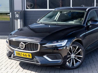 Volvo V60 Volvo V60 2.0 T6 Plug-in hybrid AWD Plus Bright Trekhaak - afbeelding nr 46