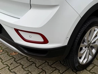 Volkswagen T-Roc Volkswagen T-Roc 1.0 TSI Life Business - Navi/Apple-Android - afbeelding nr 10