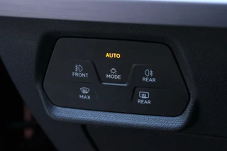 SEAT Leon Seat Leon 1.5 eTSI FR Sport Automaat 150 PK |PANO, VIRTUAL, CARPLAY, ACC, CAMERA, LED, SFEER, PDC| - afbeelding nr 25