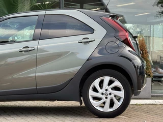 Toyota Aygo Toyota Aygo X 1.0 VVT-i S-CVT first Automaat 2022 Nw Staat - afbeelding nr 15