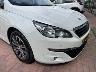 Peugeot 308 Peugeot 308 SW 1.6 BlueHDI 120 pk Blue Lease Executive Pack Trekhaak Panoramadak Camera Parkeersensoren DAB Clima en Cruise Control Wit Metallic Nette auto zuinige Euro 6 Diesel Station - afbeelding nr 24