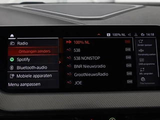 BMW 1 Serie BMW 1-serie 118i Intro Ed. | Carplay | Full LED | Sportstoelen  | Navigatie | Climate control | Bleutooth | PDC | Trekhaak | Sfeerverlichting - afbeelding nr 23