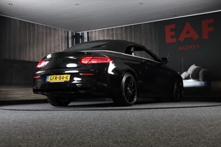 Mercedes-Benz C-Klasse Mercedes-Benz C-klasse Cabrio 180 AMG 63 Edition Look / AUT / Cruise Control / Camera / F1 Flippers / Navi / Led / Pdc / Xenon - afbeelding nr 5