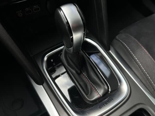 Renault Megane E-Tech Renault Megane E-Tech Estate 1.6 Plug-In Hybrid 160 R.S. Line - afbeelding nr 35