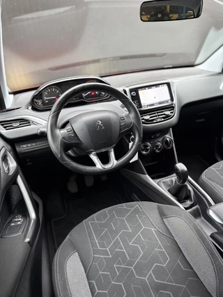 Peugeot 2008 Peugeot 2008 1.2 PureTech Blue Lion - afbeelding nr 3