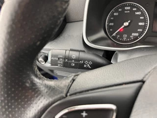 MG ZS EV MG ZS EV MG Luxury 45 kWh (INCL-BTW) *PANO | FULL-LEATHER | CCS-FASTLOADER | KEYLESS | NAVI-FULLMAP | ADAPTIVE-CRUISE | CAMERA | HEATED-SPORT-SEATS | CARPLAY | BLINDSPOT | DAB | LANE-ASSIST | 17