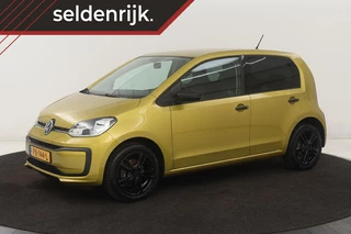 Volkswagen up! Volkswagen Up! 1.0 Take Up! | Airco | Elektrische ramen | Radio |  LED | Honey Yellow Metallic - afbeelding nr 1