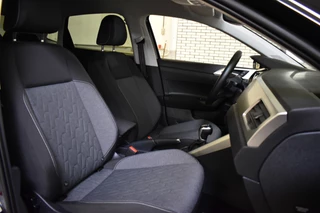 Volkswagen Polo Volkswagen Polo TSI DSG LIFE MOVE CAMERA/NAVI/TREKHAAK - afbeelding nr 19