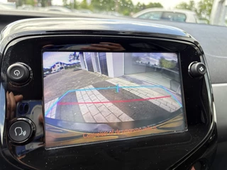 Toyota Aygo Toyota Aygo 1.0 VVT-i x-play CarPlay/Camera/Navi/Cruise Control - afbeelding nr 12