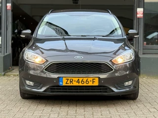 Ford Focus Ford Focus Wagon 1.5 TDCI Titanium AIRCO*NAVI*CRUISE*PDC - afbeelding nr 2