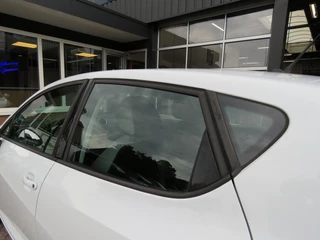 SEAT Ibiza SEAT Ibiza 1.0 TSI ECOTSI STYLE CON / Navi / Cruise / Sportvelgen - afbeelding nr 24