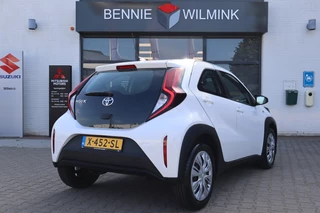 Toyota Aygo Toyota Aygo X 1.0 VVT-i MT Play AdaptiveCruise/Apple/AndroidAuto - afbeelding nr 2