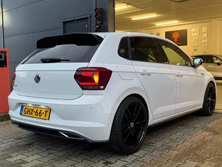 Volkswagen Polo Volkswagen POLO 1.0 TSI R-LINE 2X / CARPLAY / ''18 R-VELGEN / STOELVERW. / P.SENSOREN V+A / PRIVACY GLASS / RECENT GROTE BEURT ! - afbeelding nr 5