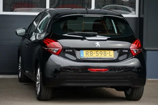 Peugeot 208 Peugeot 208 1.2 PureTech Blue Lease Executive, CarPlay, PDC - afbeelding nr 24
