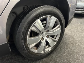 Peugeot 2008 Peugeot 2008 1.2 PureTech Allure*Pano*Clima*Led*2015 - afbeelding nr 17