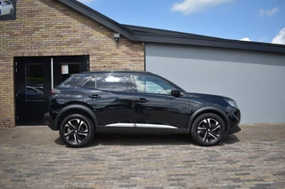 Peugeot 2008 Peugeot 2008 1.2 PURETECH GT-LINE, Cruise, AUT, Navi, Carplay - afbeelding nr 4