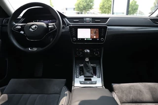 Škoda Superb Škoda Superb Combi 1.4TSI iV 218PK Business Ed. Plus *NAP/Trekh/Virtual/Stoelvw/Keyless* - afbeelding nr 3