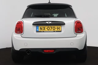 MINI Cooper Mini Mini 1.5 Cooper Chili Business (PANORAMADAK, NAVIGATIE, AUTOMAAT, CRUISE CONTROL, PARKEERSENSOREN, LEER, NL-AUTO) - afbeelding nr 8