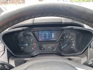 Ford Transit Custom Ford Transit Custom 2.0 TDCI  Airco navi 105 PK inrichting - afbeelding nr 8