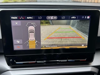 SEAT Leon Seat Leon 1.5 TSI FR Launch Edition | LED | Stoelverwarming | Navigatiesysteem | Adaptive cruise control | Apple CarPlay | 18 inch lichtmetalen velgen | Achteruitrijcamera | Trehaak uitklapbaar | Parkeersensoren voor en achter - afbeelding nr 30
