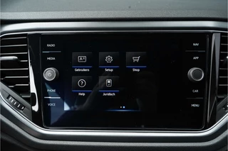 Volkswagen T-Roc Volkswagen T-Roc Cabrio 1.5 TSI R-Line ACC CarPlay Virtual Cockpit 18