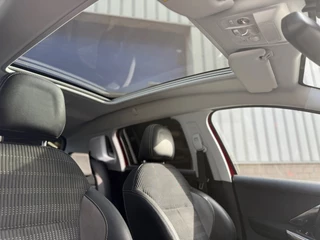 Peugeot 2008 Peugeot 2008 1.2 PureTech Allure - afbeelding nr 20