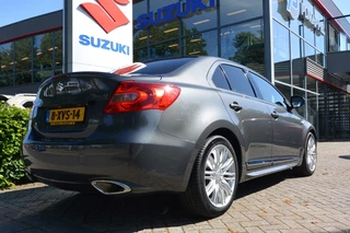 Suzuki Kizashi - afbeelding nr 8