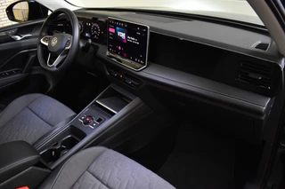 Volkswagen Tiguan Volkswagen Tiguan 1.5 eTSI DSG LIFE EDITION NAVI/CARPLAY/TREKHAAK - afbeelding nr 23