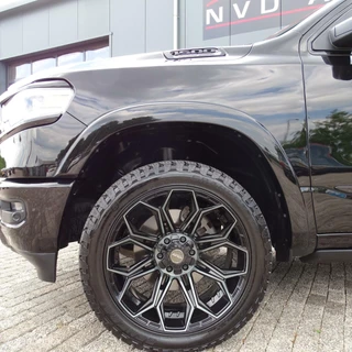 Dodge Ram 1500 Dodge Ram 1500 4X4 5.7 V8 4x4 Crew Cab Limited 4PLAY 22 inch - afbeelding nr 5