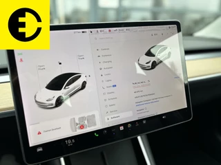 Tesla Model 3 Tesla Model 3 Performance AWD 75 kWh | Autopilot |Pano |20inch - afbeelding nr 26