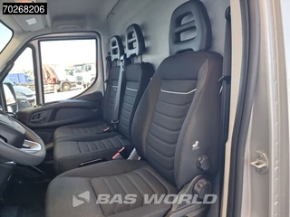 Iveco Daily Iveco Daily 35S21 3.0L Automaat Black Edition L2H2 LED ACC Airco Camera 3,5t Trekgewicht Parkeersensoren L2 12m3 Airco - afbeelding nr 15