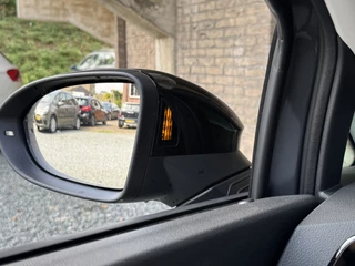 Volkswagen Golf Volkswagen Golf 1.5 TSI LIFE CAMERA/TREKHAAK/LED VW-LOGO - afbeelding nr 17