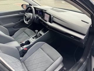 Volkswagen Golf Volkswagen Golf 1.5 TSI 150PK Style IQ LED ACC Pano Carplay - afbeelding nr 23