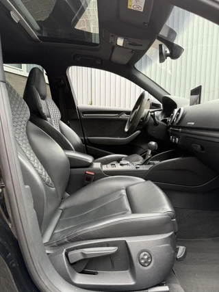 Audi RS3 Audi RS3 2.5 TFSI RS3 quattro - afbeelding nr 14
