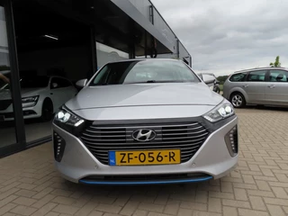 Hyundai IONIQ Hyundai IONIQ 1.6 GDI PHEV Premium Leder Open Dak Trekhaak 2019 - afbeelding nr 38