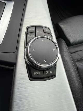 BMW 3 Serie BMW 320i Touring AUT M-Sport Stoelvw Pano NaviProf Trekhaak - afbeelding nr 25