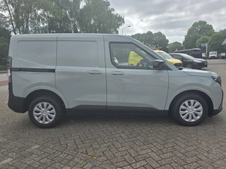 Ford Transit Courier Ford Transit Courier 1.0 EcoBoost Trend | SCI | 125pk Automaat | Winter Pack | 2x Schuifdeur |  Adaptive cruise control | LED laadruimteverlichting | Grey Cactus Grey - afbeelding nr 2