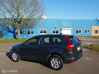 Volvo XC60 Volvo XC60 AWD 2.4 5Cyl Xenon Navi Pdc V+A Stoelverwarm 1eigenaar - afbeelding nr 6