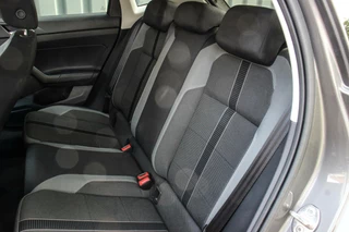 Volkswagen Polo Volkswagen Polo 1.0 TSI Highline DSG/ACC/APPLE CARPLAY - afbeelding nr 18