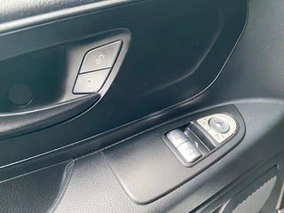 Mercedes-Benz Vito Mercedes-Benz Vito 114 CDI Lang LAADKLEP / AIRCO / CRUISE CONTROLE / NAVI / AUTOMAAT - afbeelding nr 29