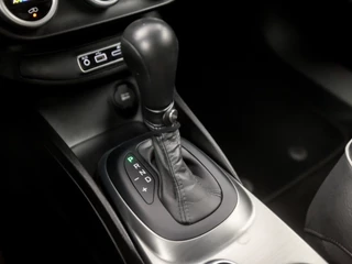Fiat 500X 141Pk Automaat (NAVIGATIE, CLIMATE, GETINT GLAS, LEDEREN SPORTSTOELEN, XENON, CRUISE, LM VELGEN, NIEUWSTAAT) - afbeelding nr 10