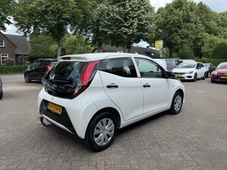 Toyota Aygo Toyota Aygo 1.0 VVT-i X 5drs - afbeelding nr 10