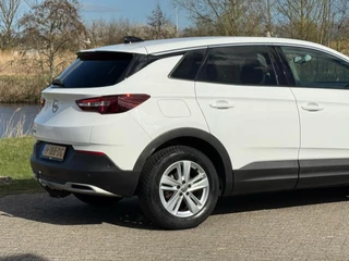Opel Grandland X Opel Grandland X 1.2 Turbo Business Executive 130pk Automaat - White Jade - Carplay - afbeelding nr 26