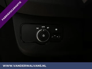 Mercedes-Benz Sprinter Mercedes-Benz Sprinter 317 CDI 170pk L3H2 Fabrieksgarantie Euro6 Airco | Camera | Apple Carplay | Cruisecontrol Android Auto, Parkeersensoren, Bijrijdersbank, stoelverwarming - afbeelding nr 17
