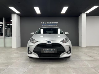 Toyota Yaris Toyota Yaris 1.5 Hybrid | Lane | Carplay | Camera | Cruise - afbeelding nr 2